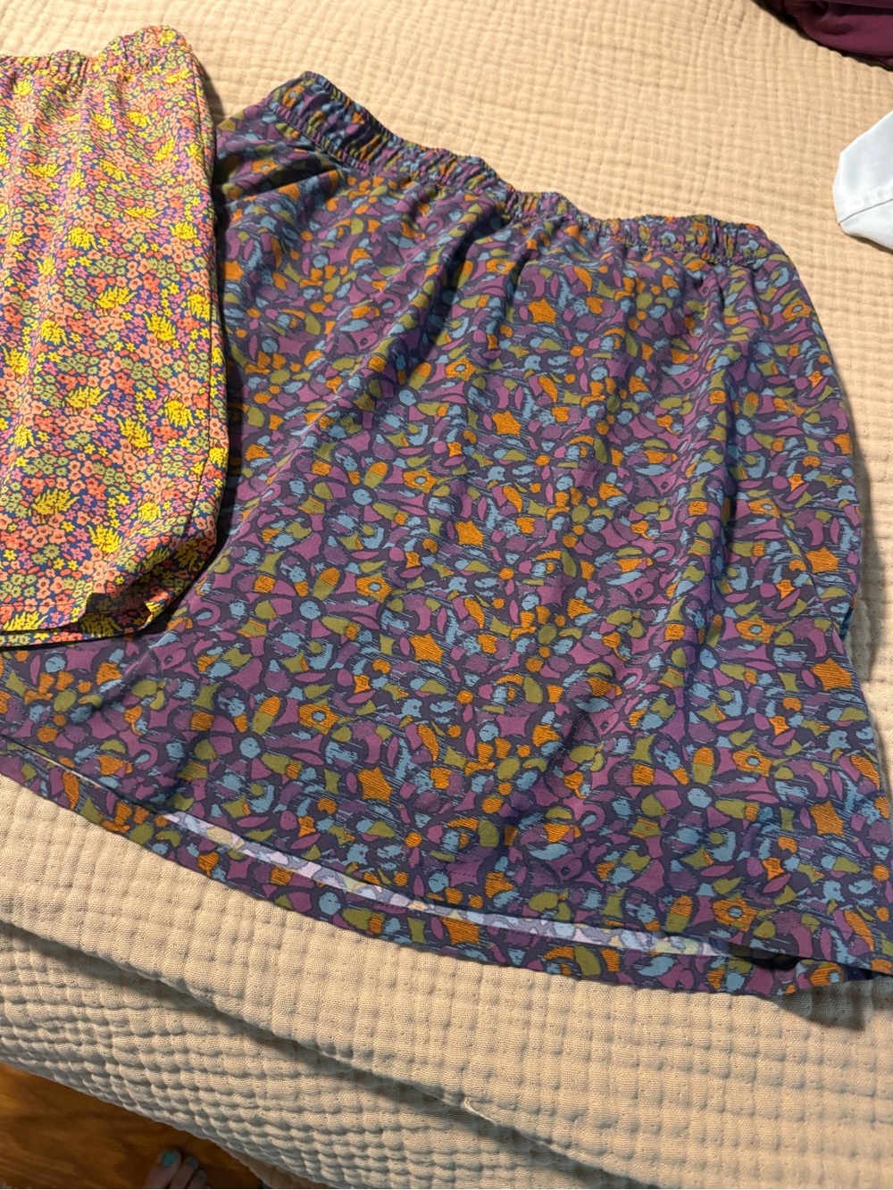 Toad&Co Floral Elastic Waist Skort Set in Yellow and Purple Accents - Picture 9 of 9